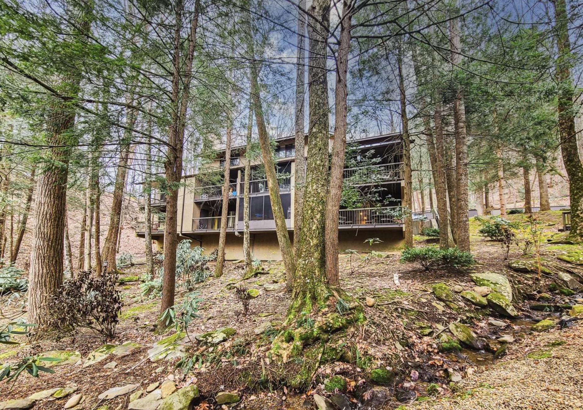 Obear Mountain Is A Newly Updated Condo In Chalet Village Of Gatlinburg! Exterior foto